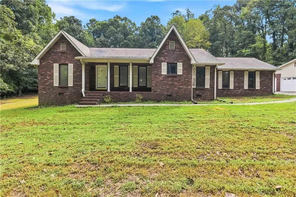 760 Pine Needle Road, Hampton