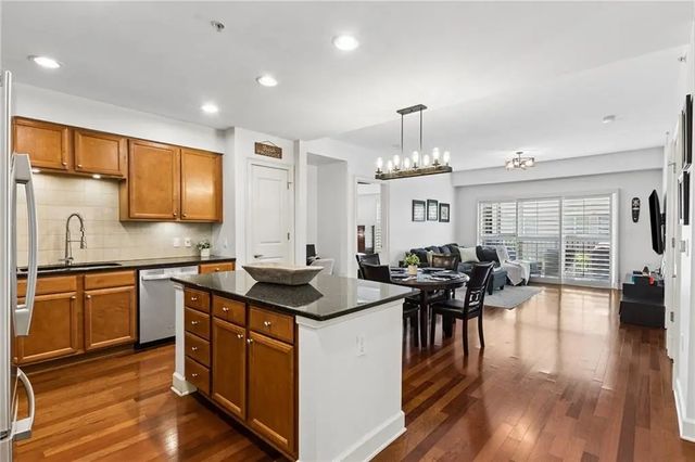 Unit 428 - 200 River Vista Drive, Atlanta