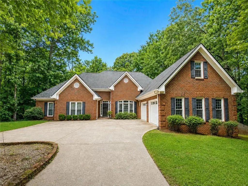 3617 Sierra Drive, Stockbridge