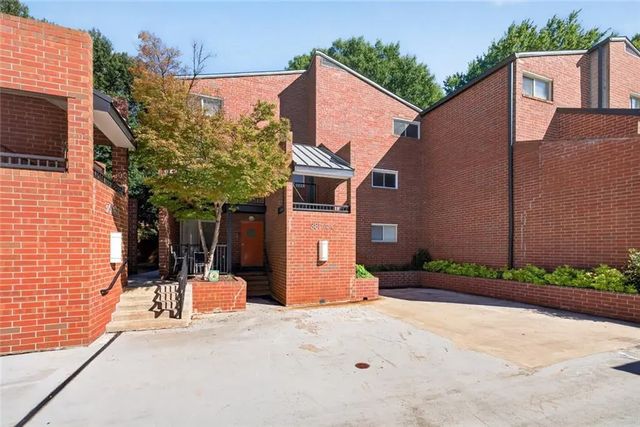 Unit C - 381 Ralph Mcgill Boulevard Ne, Atlanta