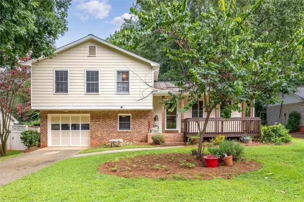 4146 Duesenberg Drive, Tucker