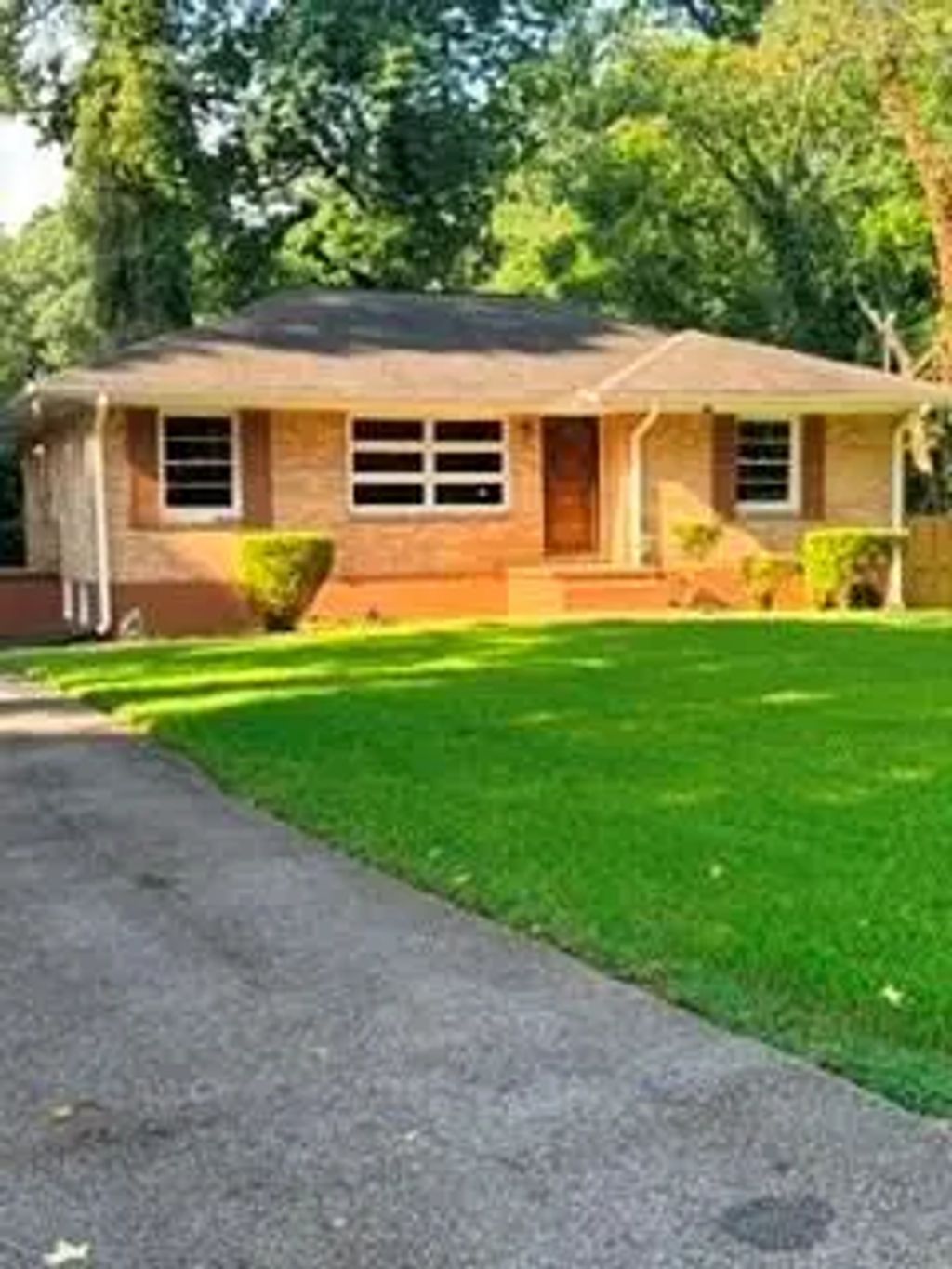 2693 Ellen Way, Decatur