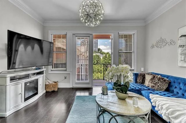 Unit 2525 - 3621 Vinings Slope, Atlanta