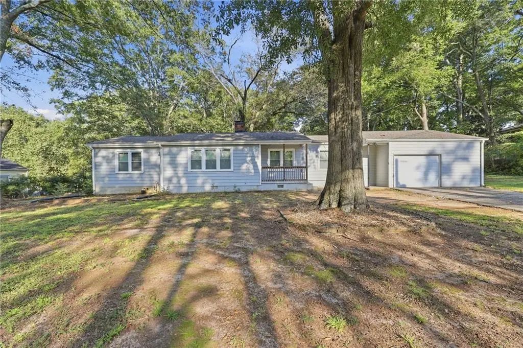 612 S Dogwood Street, Villa Rica