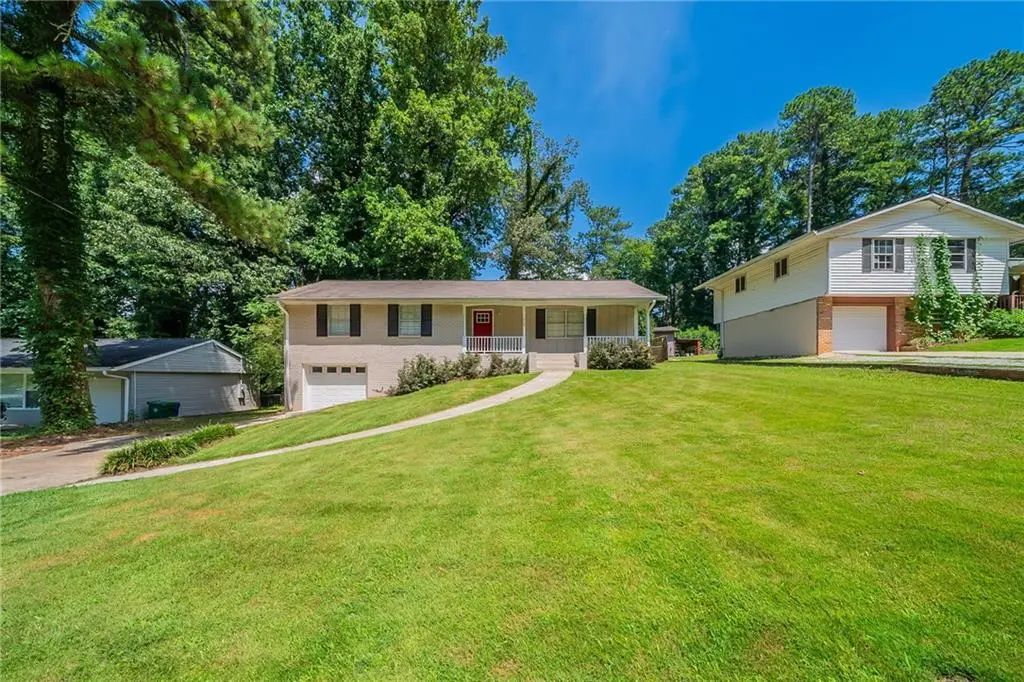 1518 Pine Glen Circle, Decatur
