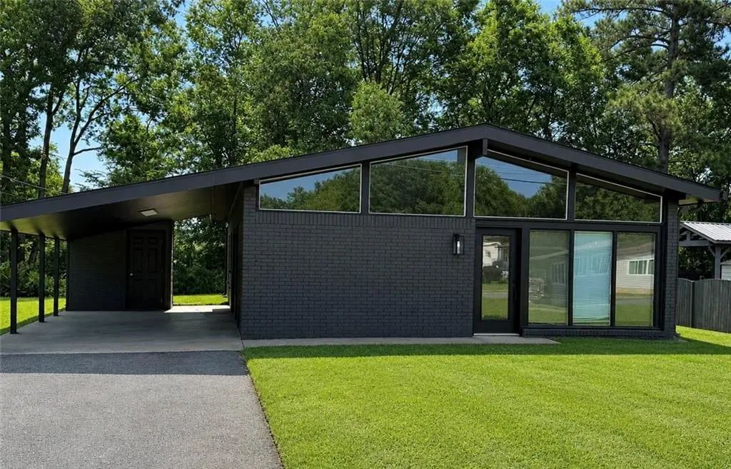 215 Maplewood Drive Sw, Calhoun