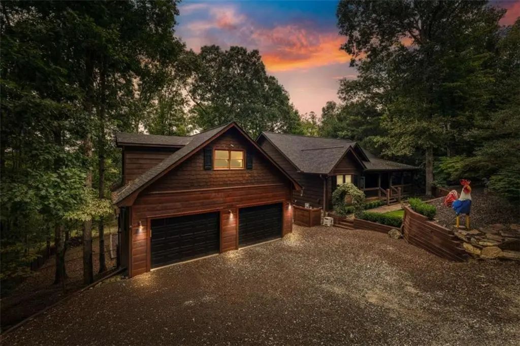 199 Fox Run Drive, Blue Ridge