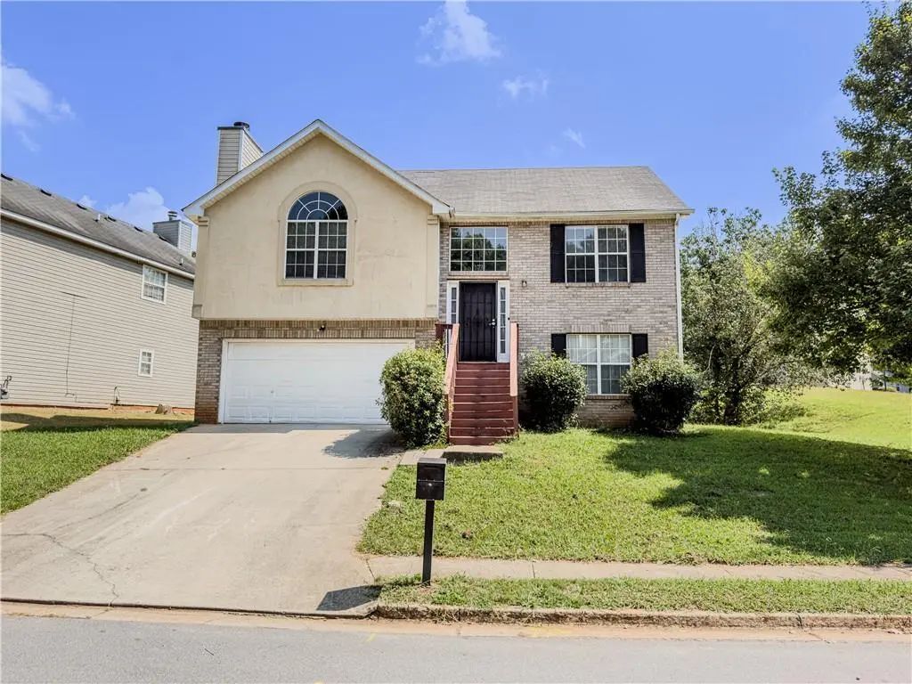 6196 Idlewood Circle, Lithonia