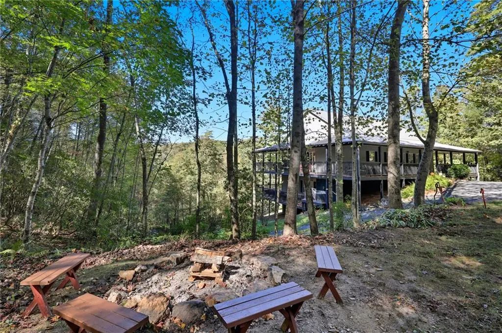 136 Ross Road, Mineral Bluff