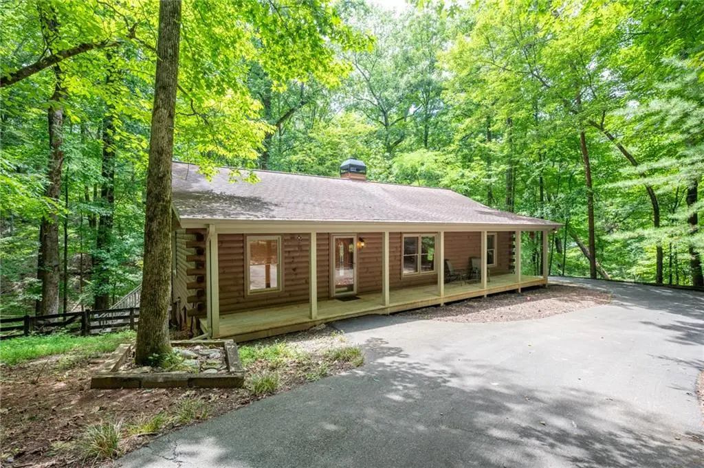 415 Sunset Court, Jasper