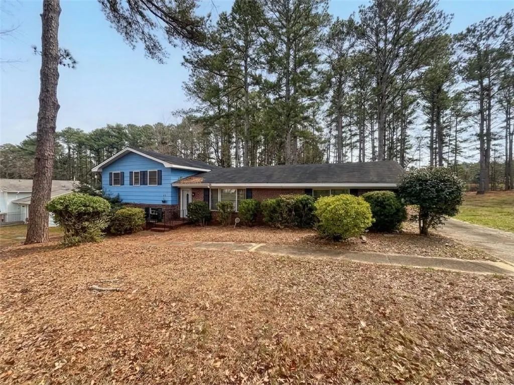 279 Timberland Trail, Riverdale