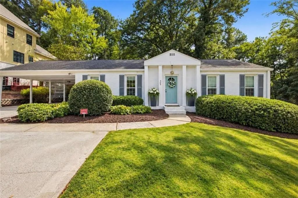 305 Norcross Street, Roswell