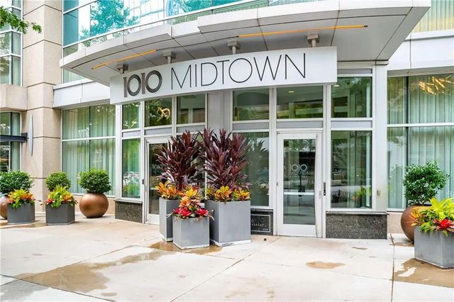Unit 2403 at 1010 Midtown