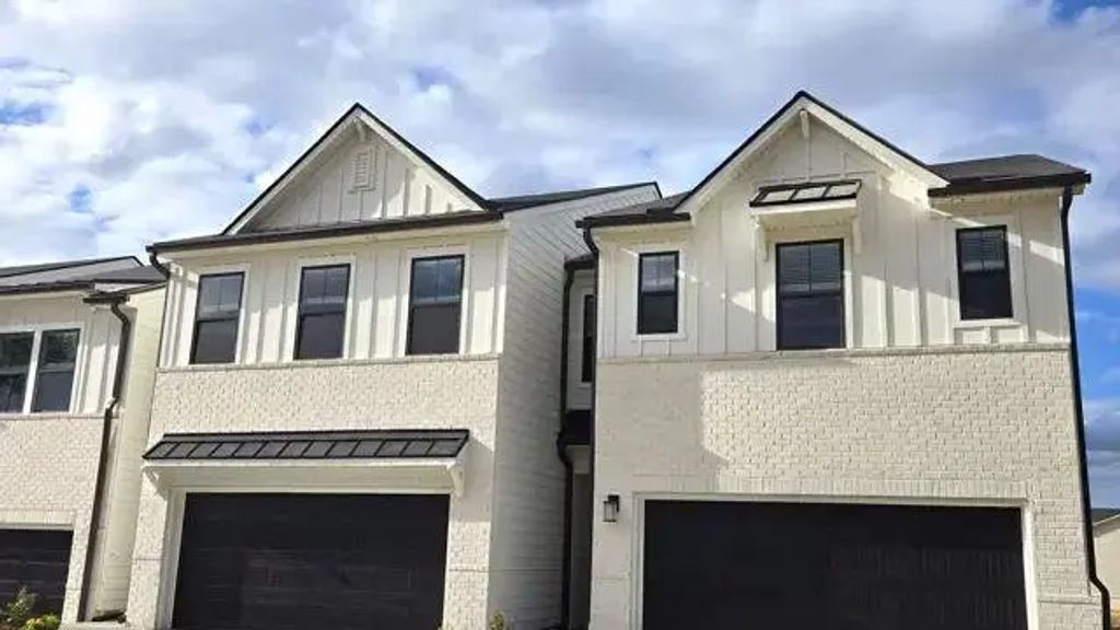 Unit 27 - 2070 Underwood Drive, Lawrenceville
