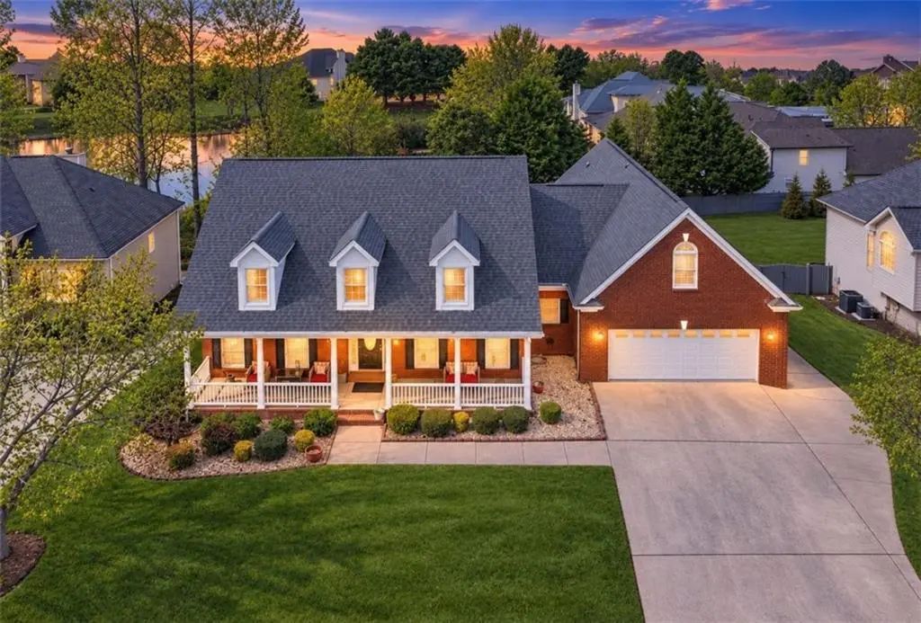 211 Graymist Path, Loganville