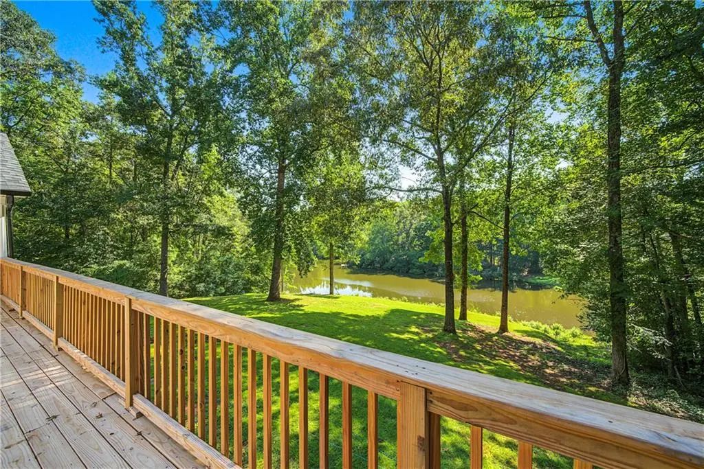 5070 River Lake Drive, Chattahoochee Hills