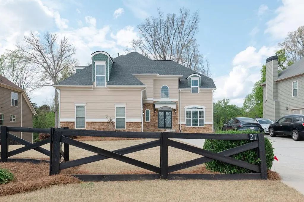 27 Cooper Lake Road, Mableton
