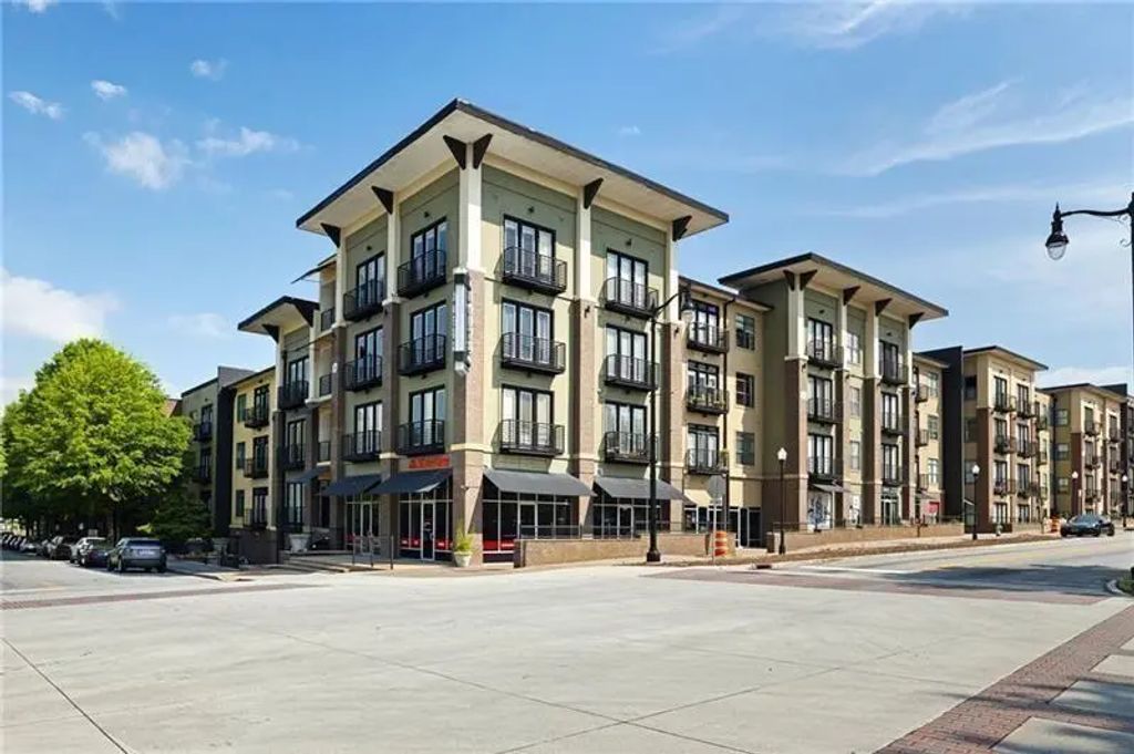Unit 2309 - 5300 Peachtree Road, Chamblee