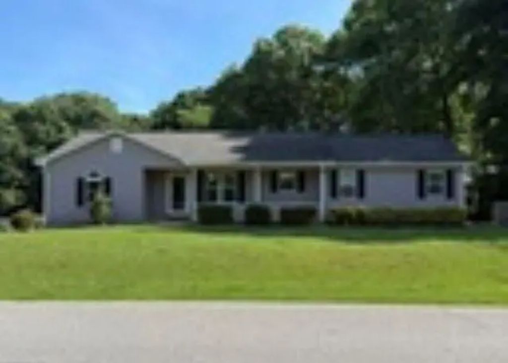 384 Sam Brown Boulevard, Commerce