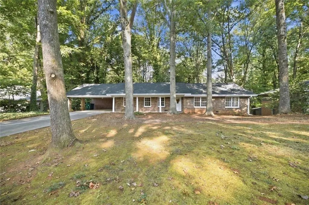 3924 Menlo Drive, Atlanta