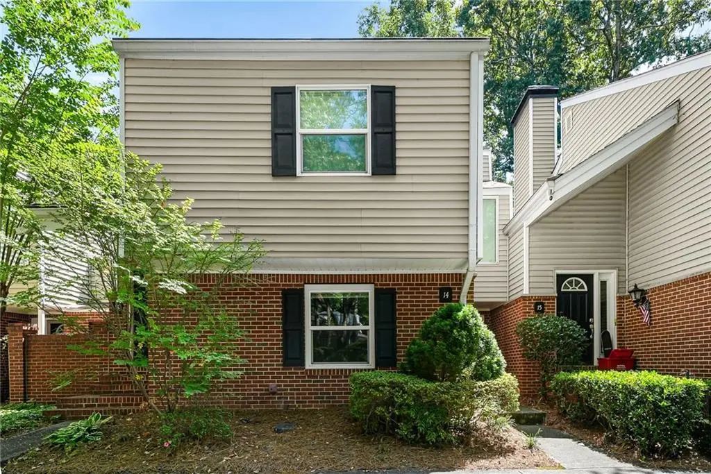 14 Dunwoody Springs Drive, Sandy Springs