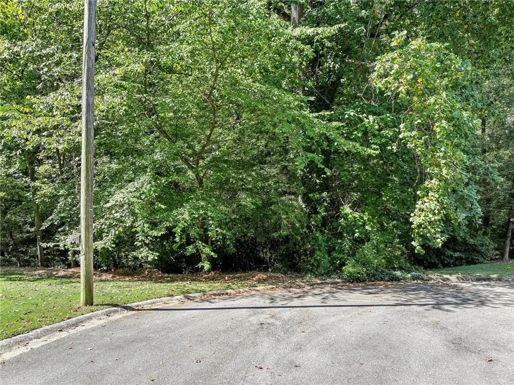 1736 Seneca Court Se, Smyrna