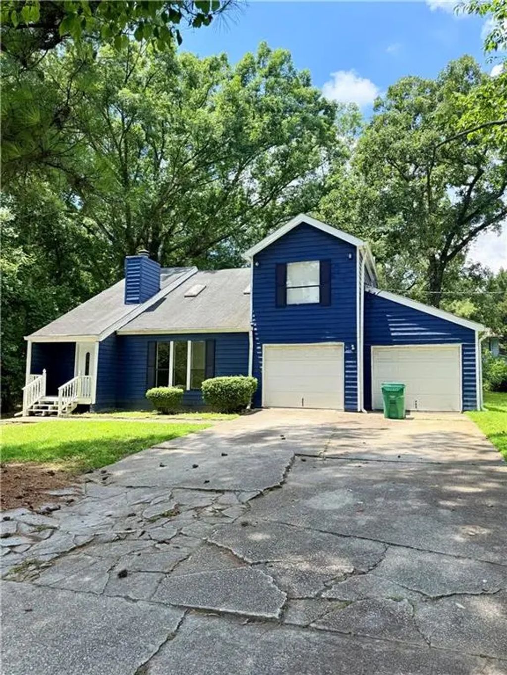427 Chanterelle Drive, Stone Mountain