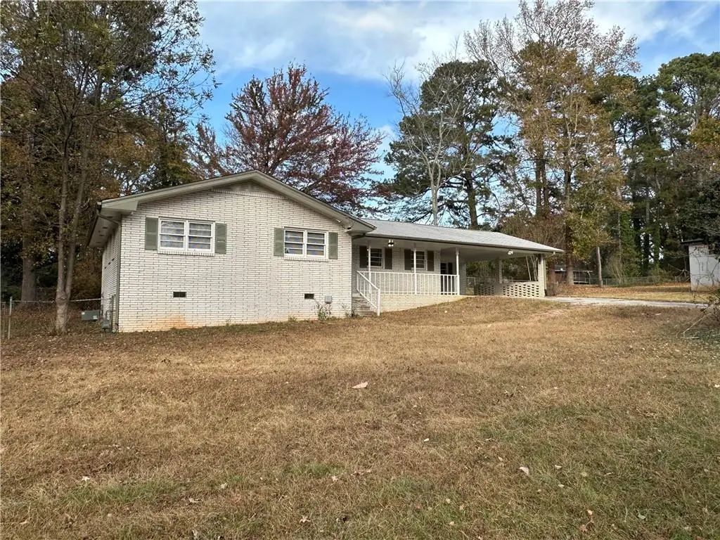 423 Center Circle, Conyers