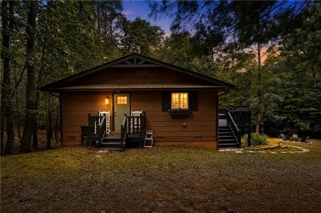 333 Bent Wood Lane, Blue Ridge