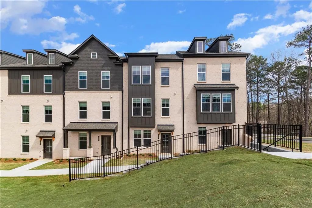 2814 Daybreak Lane, Newnan