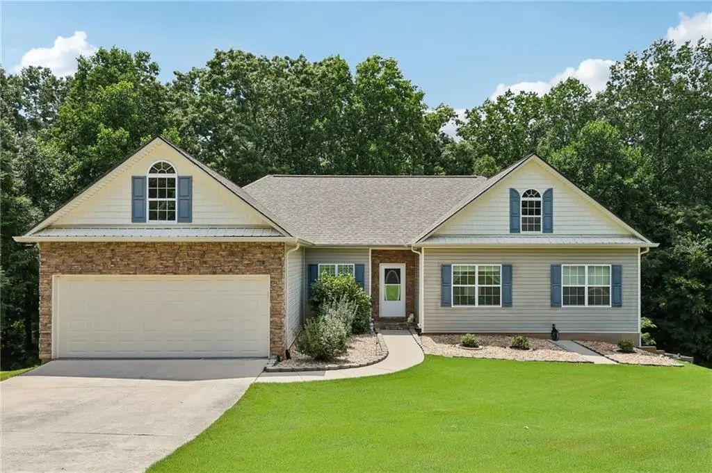 3576 Phoenix Cove Drive, Gainesville