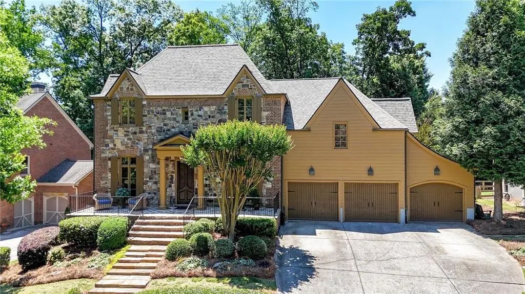 4540 Upland Court, Cumming