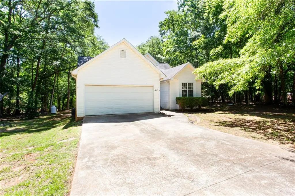 8071 Beachwood Drive, Murrayville