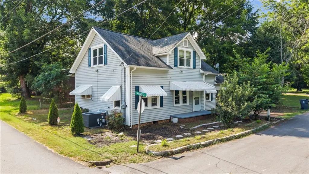 30 Fannin Street, Cave Spring