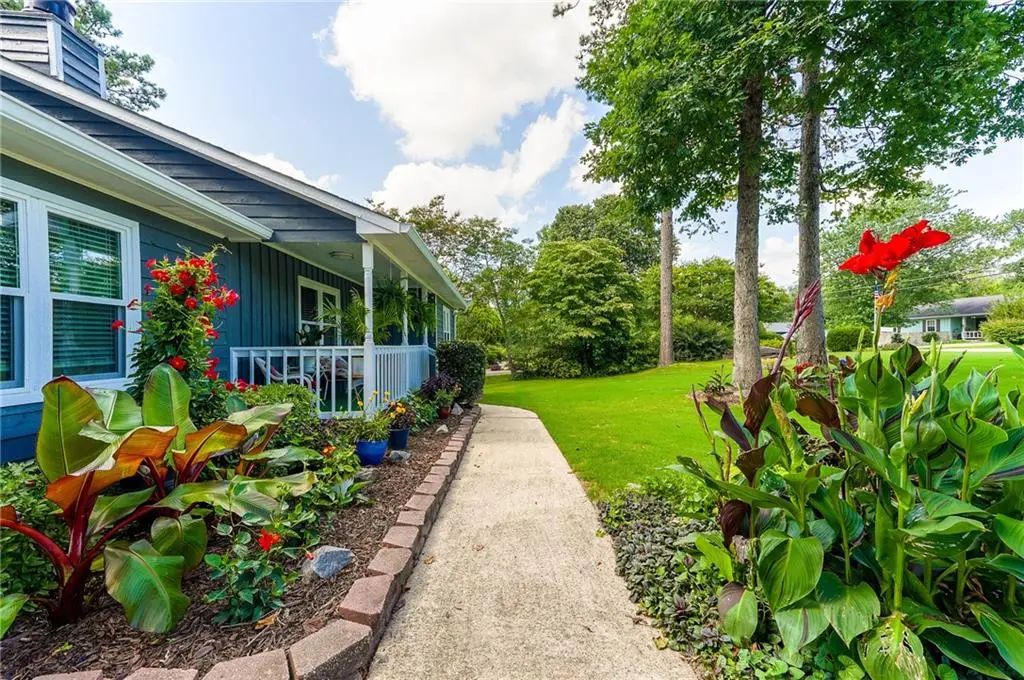 2674 Sardis Drive, Buford