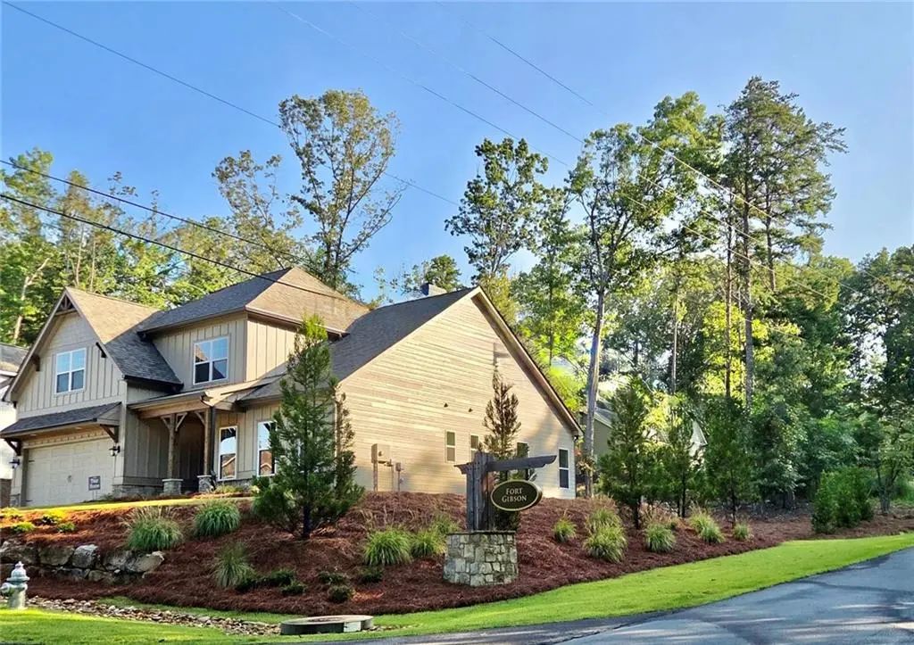102 Fort Gibson Court, Waleska