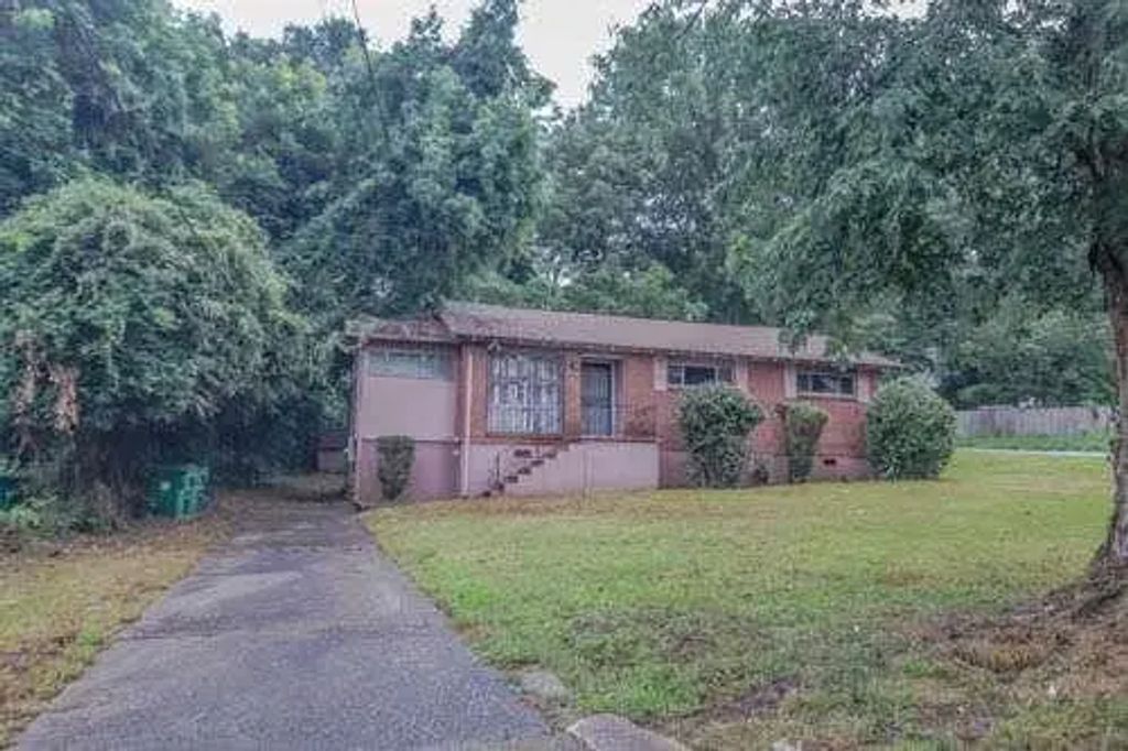 3302 Glenco Drive, Decatur