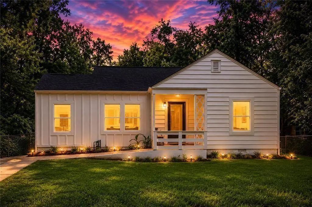 2130 Donald Lee Hollowell Parkway Nw, Atlanta