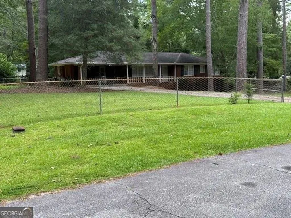 856 Virginia Court Se, Conyers