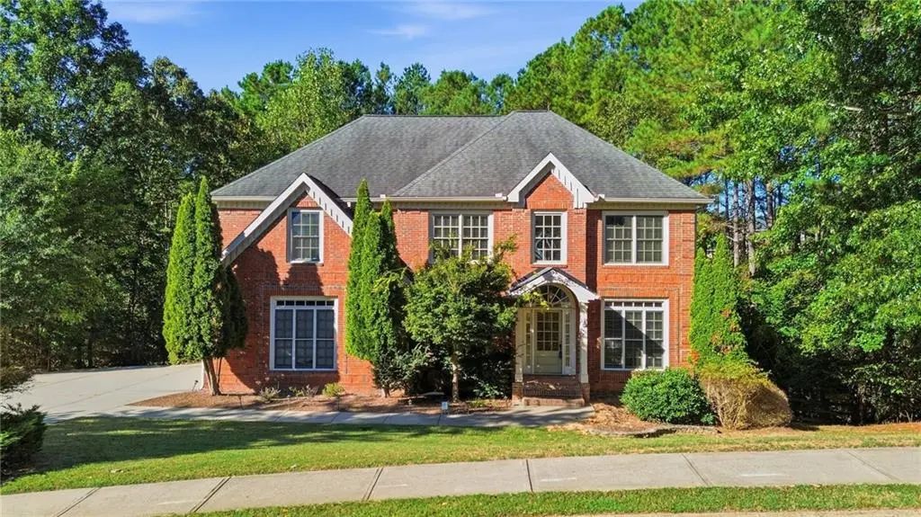 2069 Harmony Drive, Canton