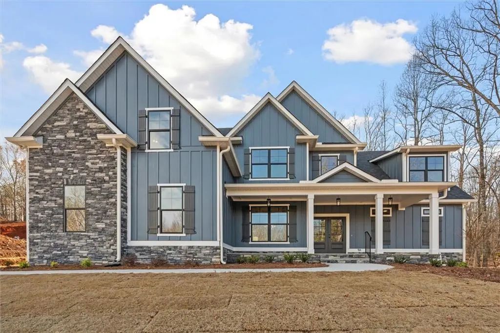 157 West Lake Boulevard, Carrollton