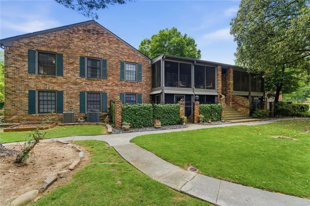 Unit E - 3109 Colonial Way, Atlanta