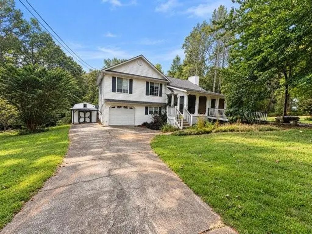 271 Hampton Lane, Ball Ground