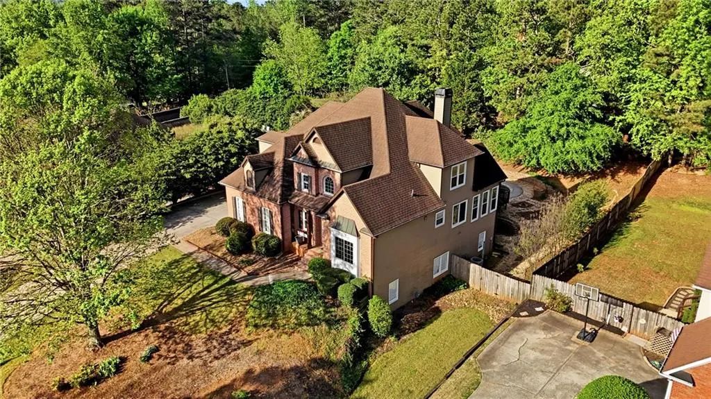 1015 Windhaven Drive, Alpharetta