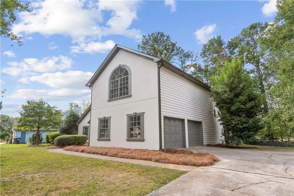 5500 Arrowind Road Nw, Lilburn