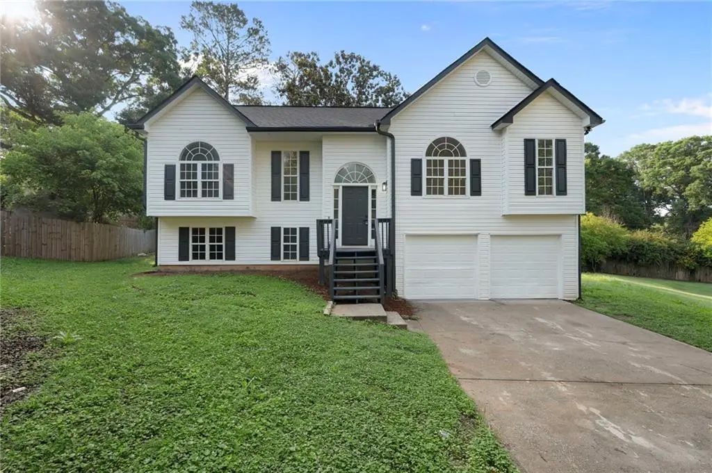 304 Windy Trace, Canton