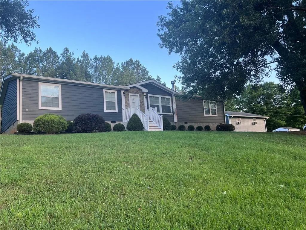 4450 Cleveland Highway, Cohutta