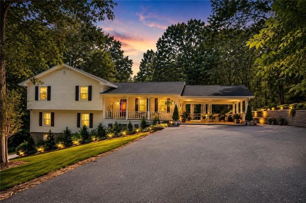 41 Clark Station Road, Jasper