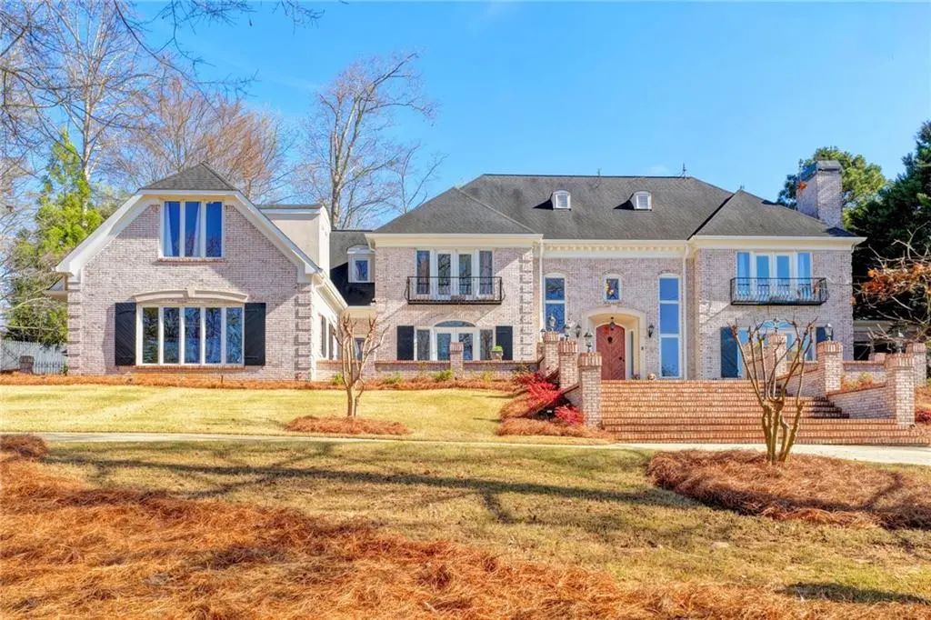 2035 Derby Lane, Braselton