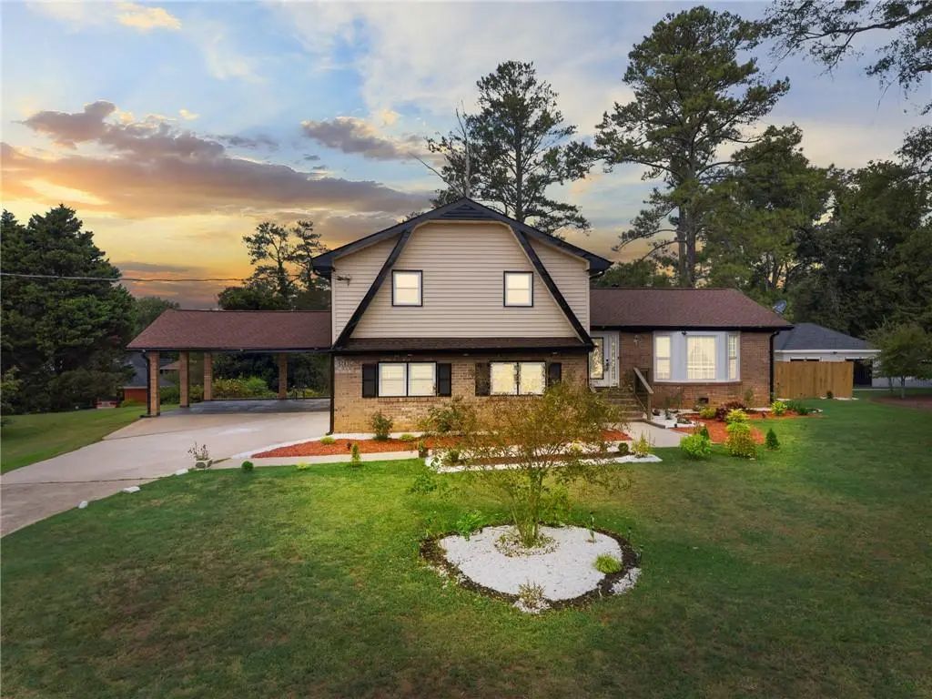 5083 Flakes Mill Road, Ellenwood
